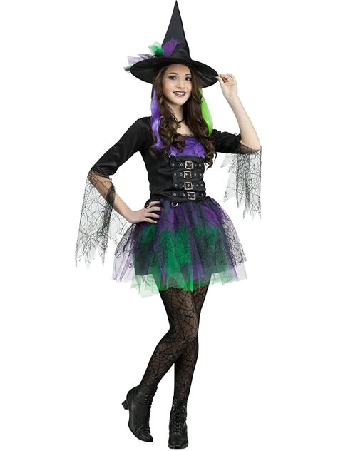 The Power of Color: Choosing the Right Hues for a Spellbinding Witch Outfit